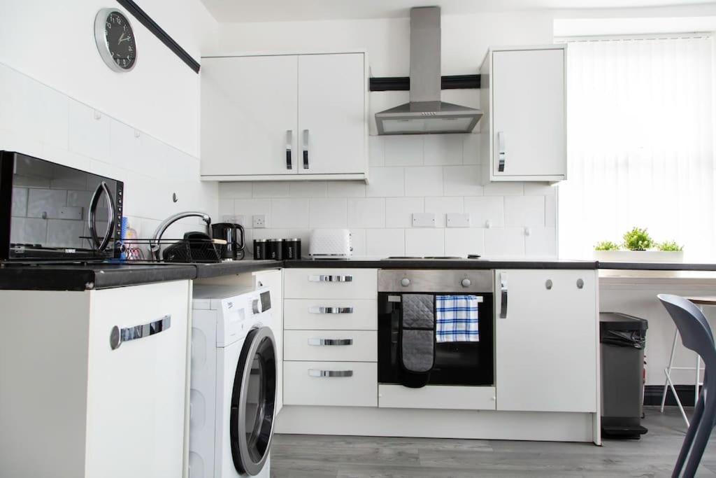 Bootle, Liverpool Modern 1Bed Ft Διαμέρισμα Εξωτερικό φωτογραφία